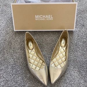 Michael Kors flat shoes NWT